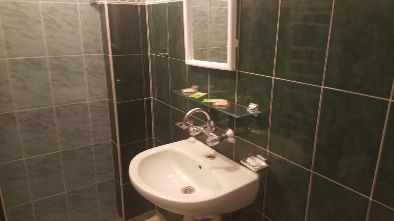 Sachaka Hotel Karlovo Ngoại thất bức ảnh
